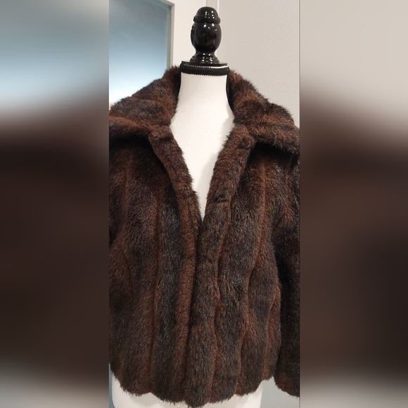Elegant Brown Teddy Jacket for Women - Picture 3 of 11